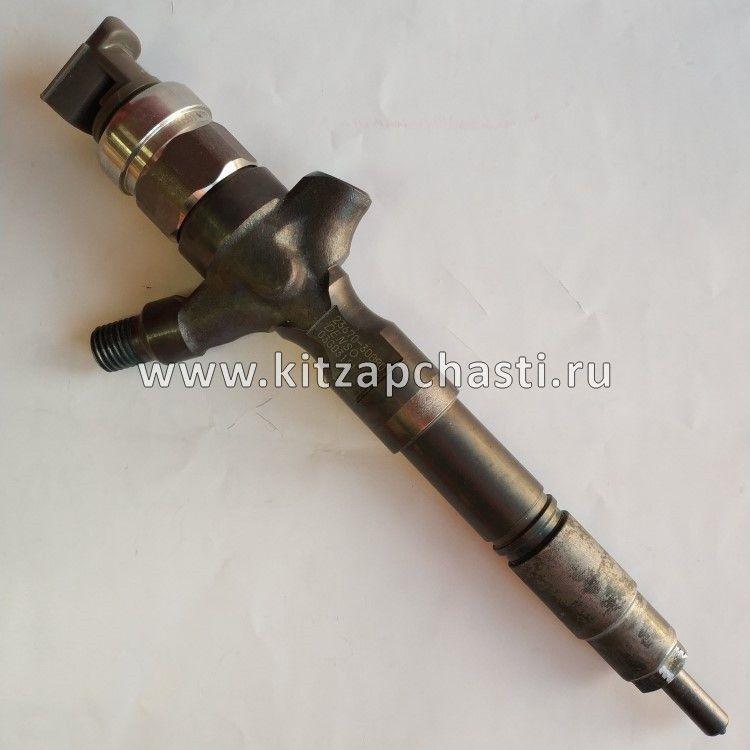 Форсунка TOYOTA LAND CRUISER PRADO 120 03-/HILUX 05- 1KDFTV Denso 23670-39135